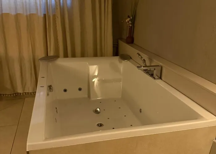 Rum i privatbostad Ohmyspa - Bed & Bath *